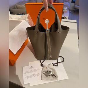 Elegant Brown Leather Tote Bag